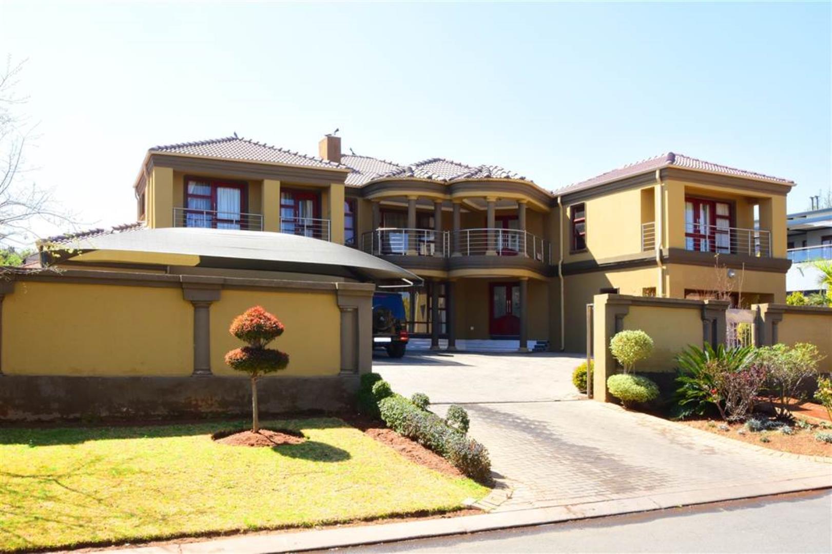 6 Bedroom House for Sale - Gauteng